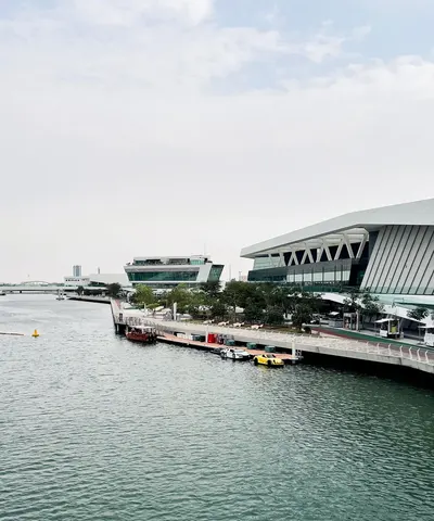 The Galleria Al Maryah Island waterfront